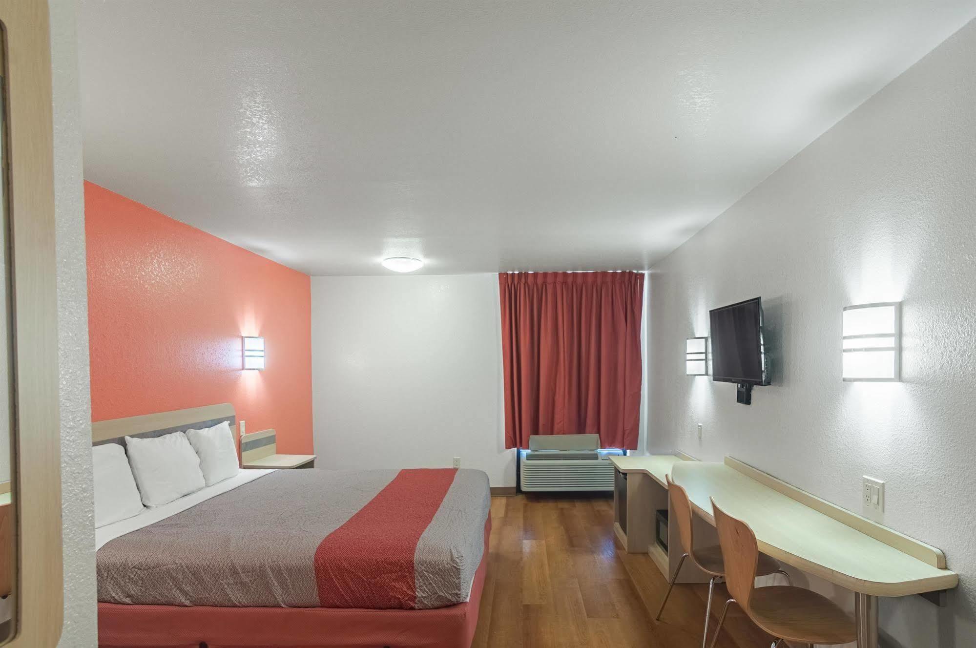 6-oklahoma City, Ok - South Hotel Oklahoma City
